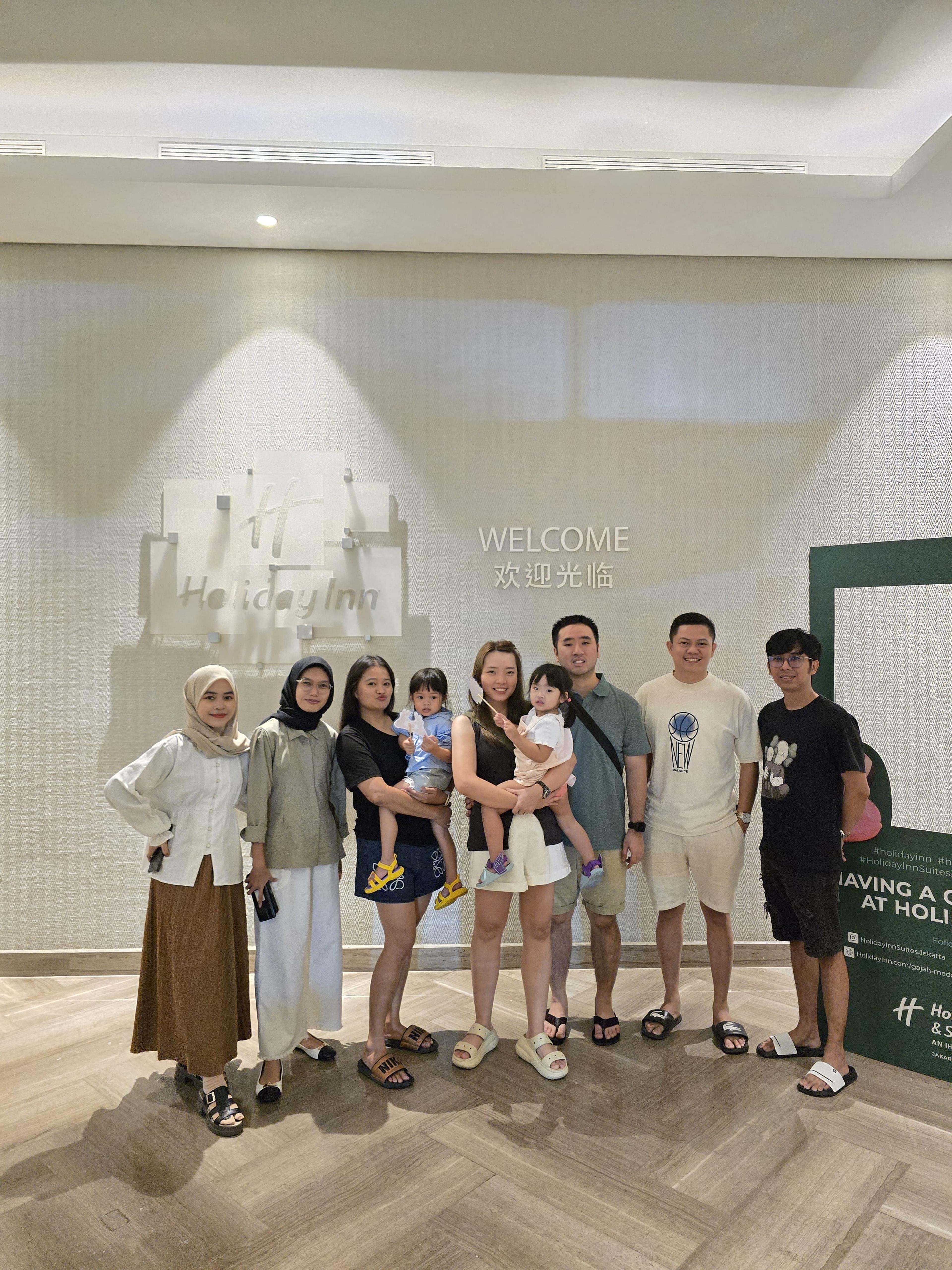 iBOSS Holiyeay Jakarta