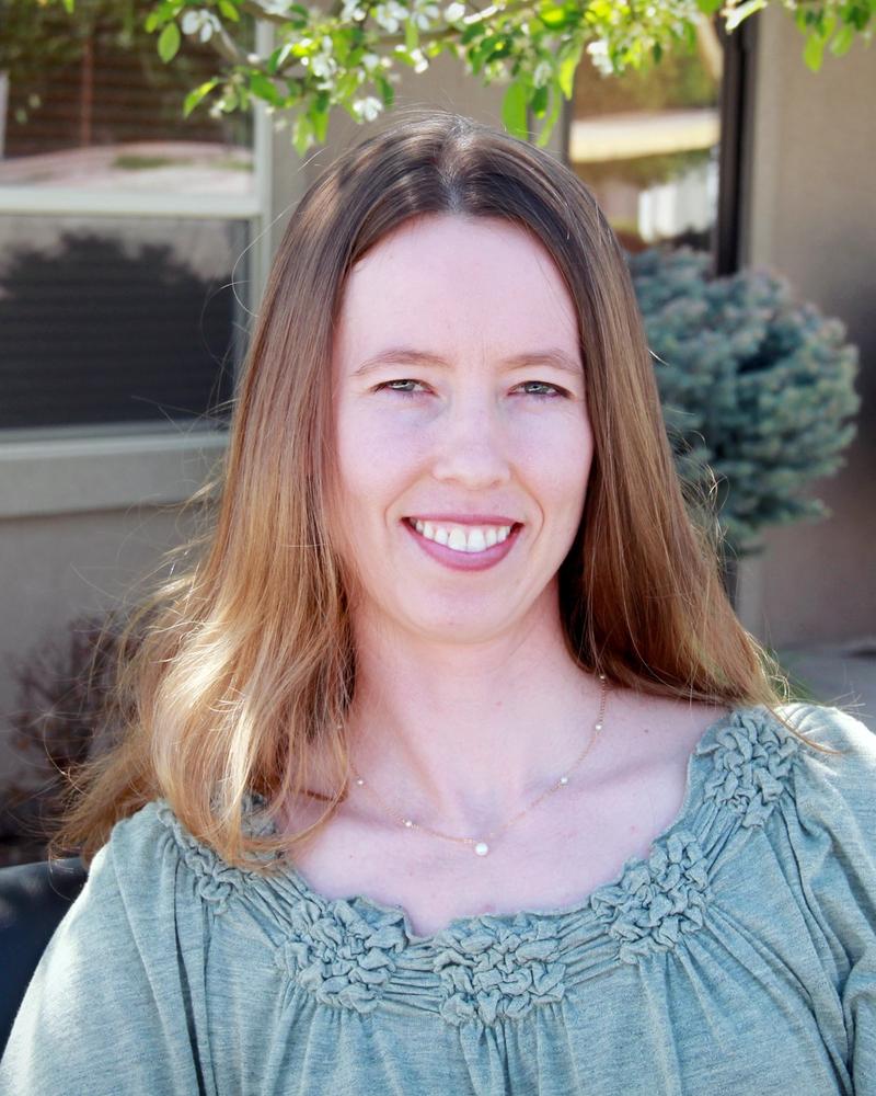 Portrait of Shana McQueen, ND