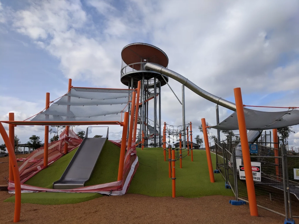 Altrove Hilltop Park