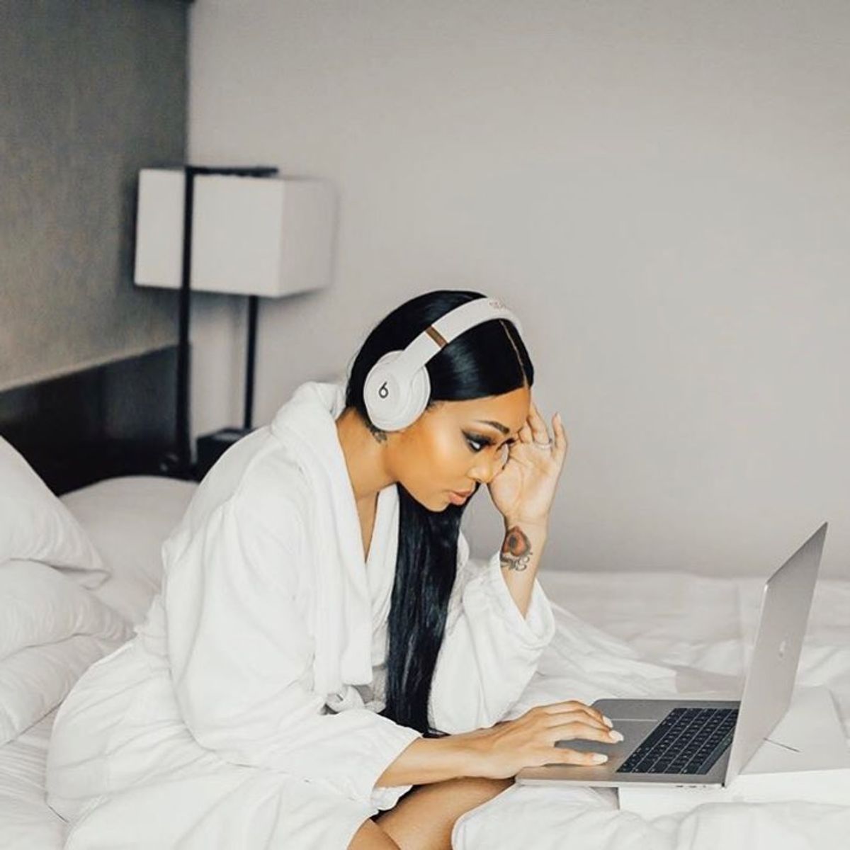 Singer Monica Showcases Beats By Dre Pro Headphones in New Photo