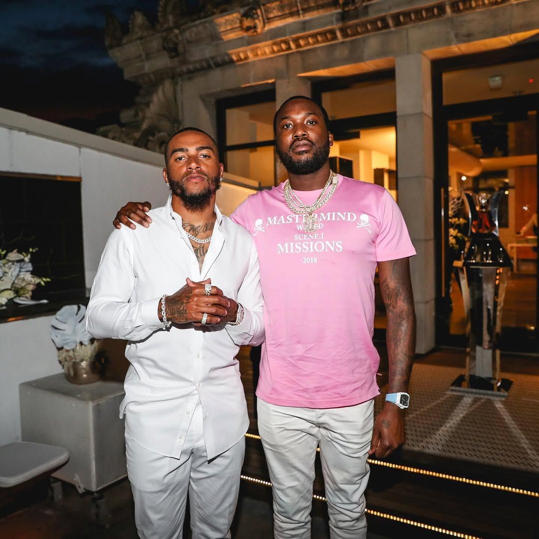 Denzel Jackson Hosts Welcome‑Back Dinner for Philadelphia Eagles