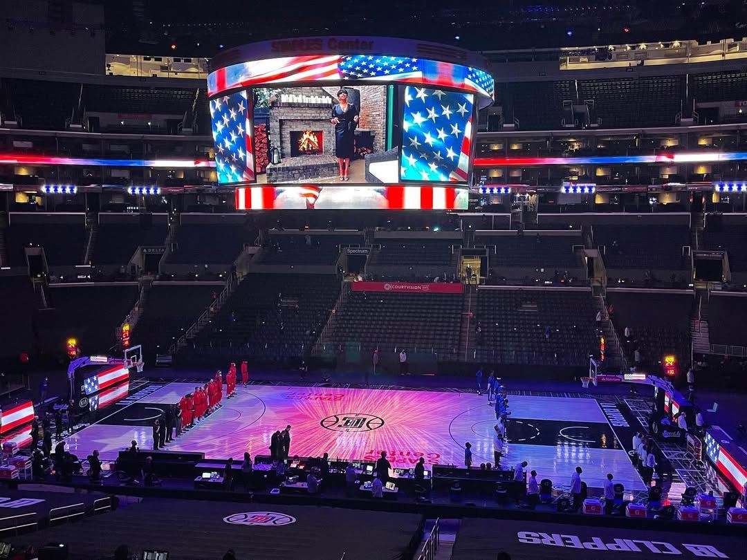 RaVaughn Delivers Powerful National Anthem at LA Clippers Game