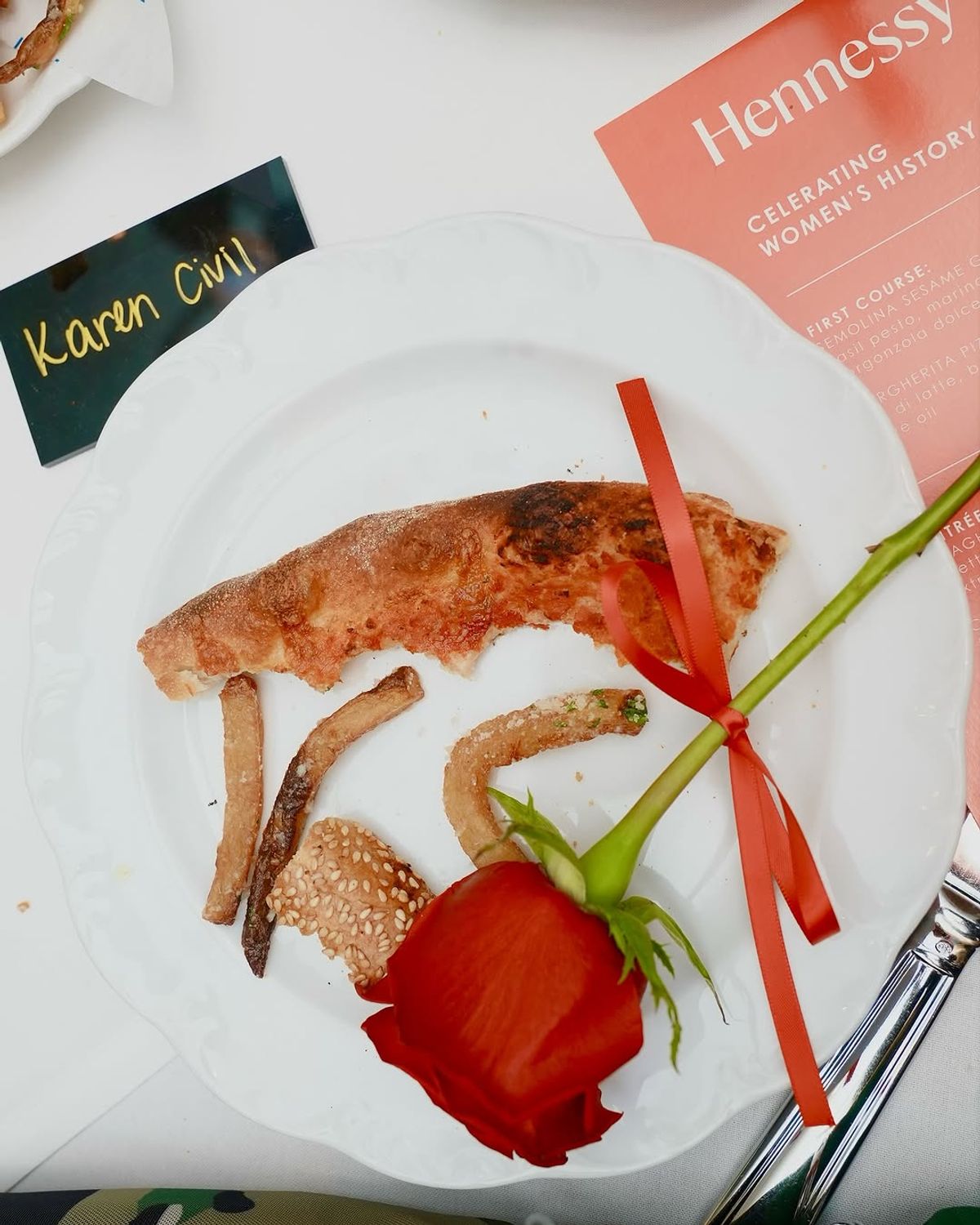 Last night’s Women’s History Month dinner with @HennessyUS was a reminder of how powerful it is when women come together. The energy, the intention, the love; it all felt special.