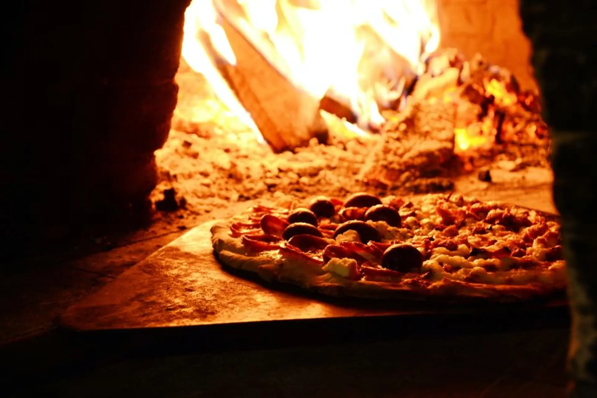 How Your Favourite Pizza Has Evolved Over Time