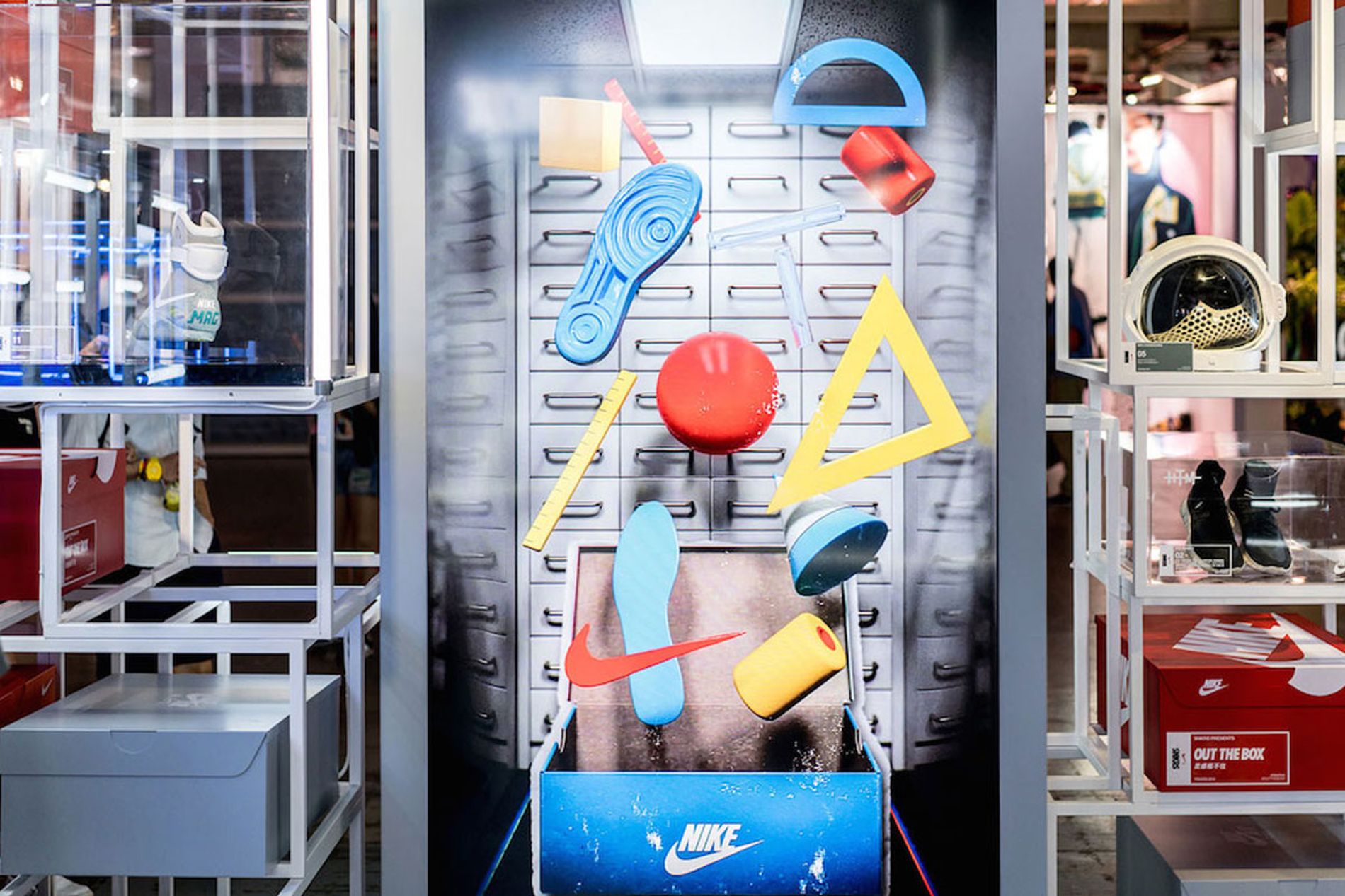 One of 5 audio visual pieces for the Nike Yo Hood space, showing trainers floating out of a box, with sound design by Coda to Coda