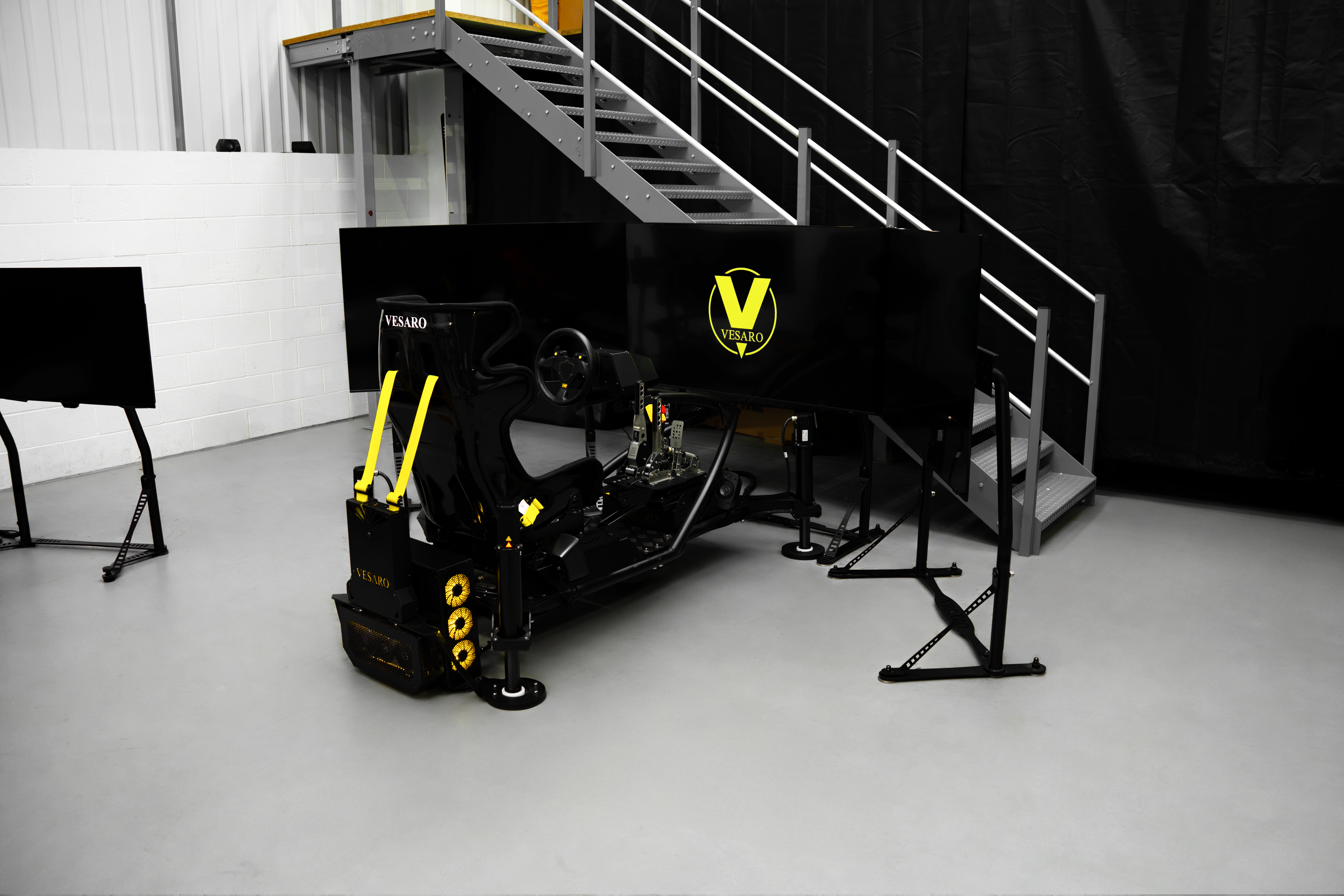VESARO I PROFESSIONAL RALLY STAGE 5 (Ex Demo Unit)