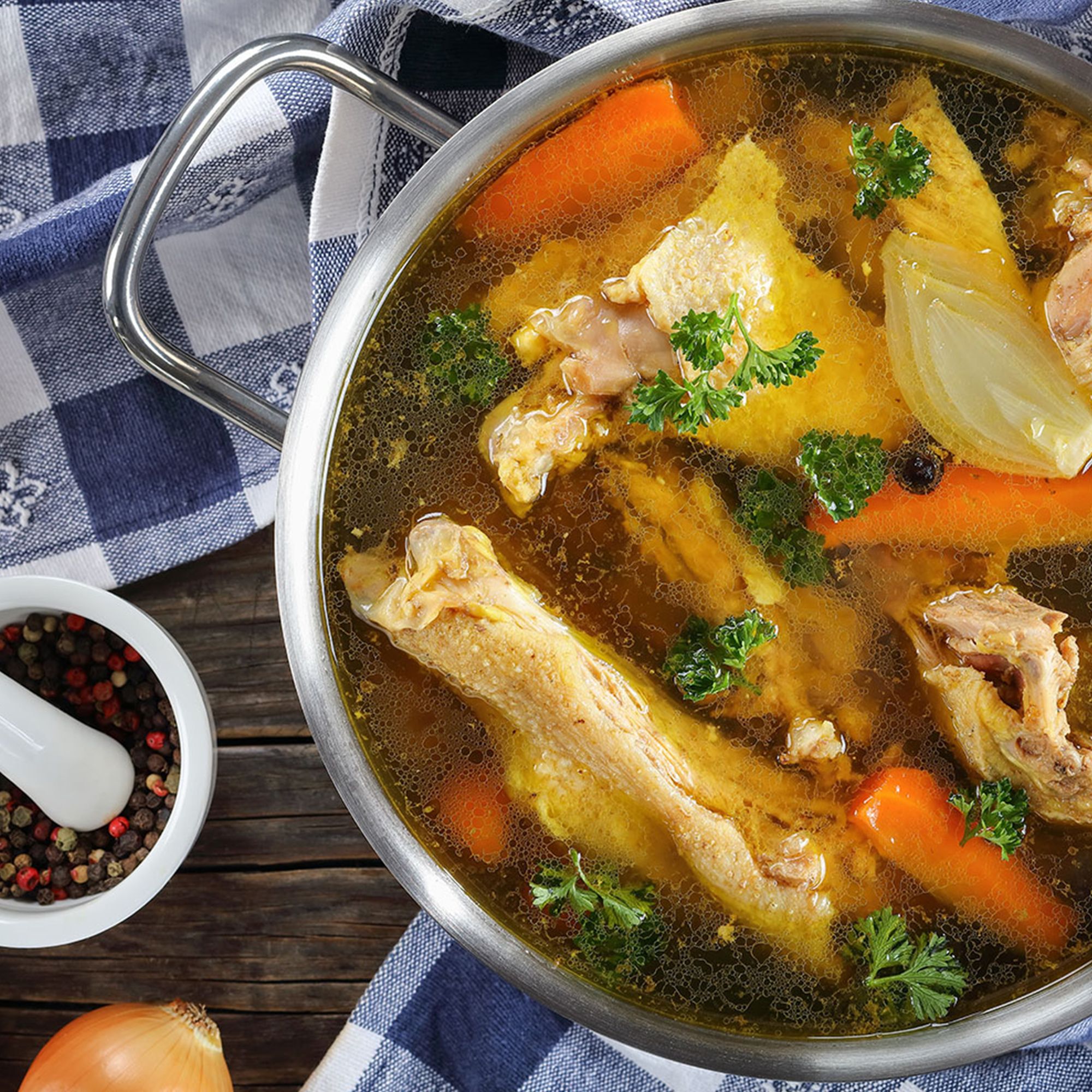 Make Chicken Broth For Soup From Scratch