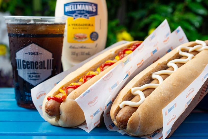 Pra quem não recusa um dogão: 14 lugares para comer um hot dog