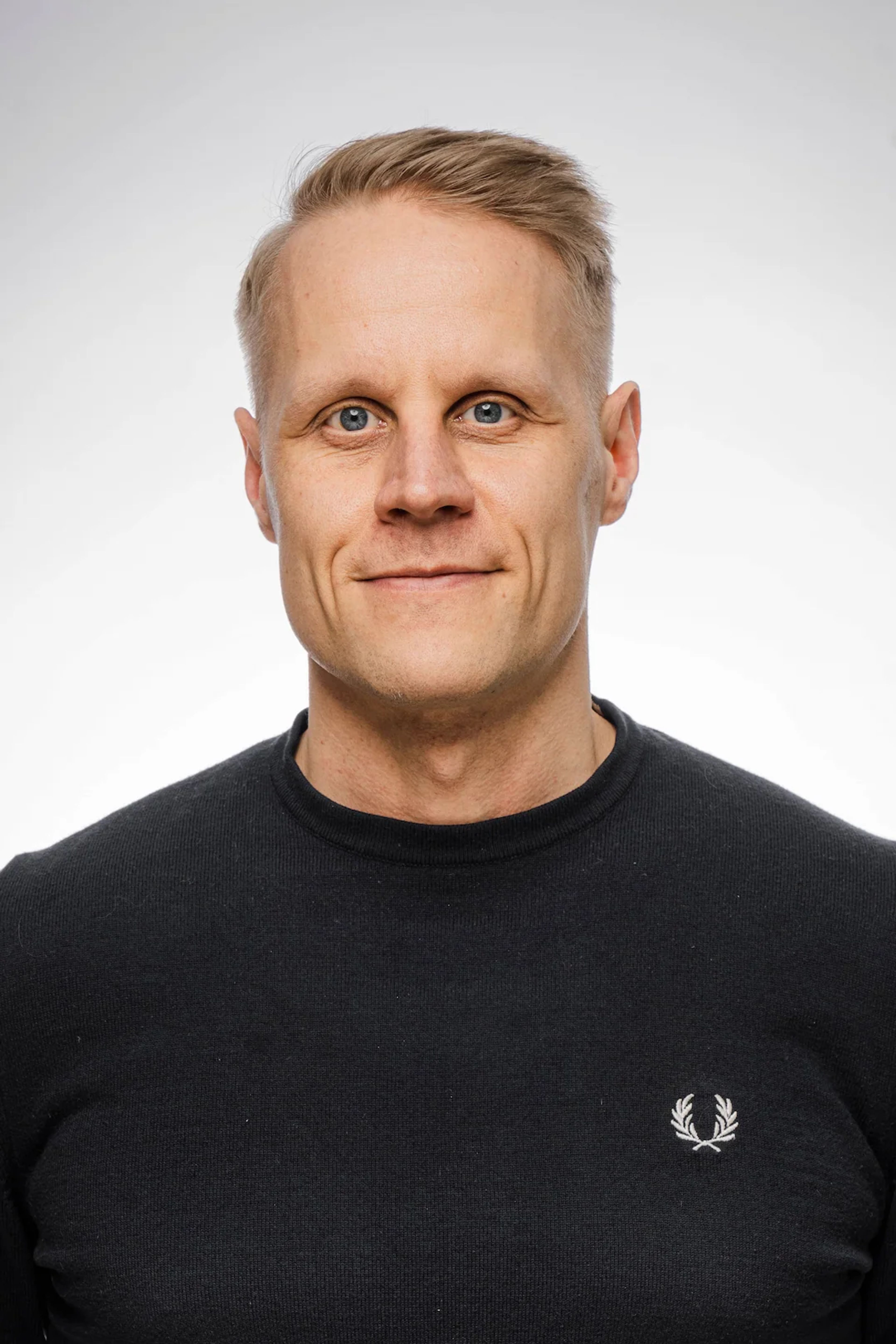 Portrait of Juho Toivanen, Director Sales & Business Development at AXTech.