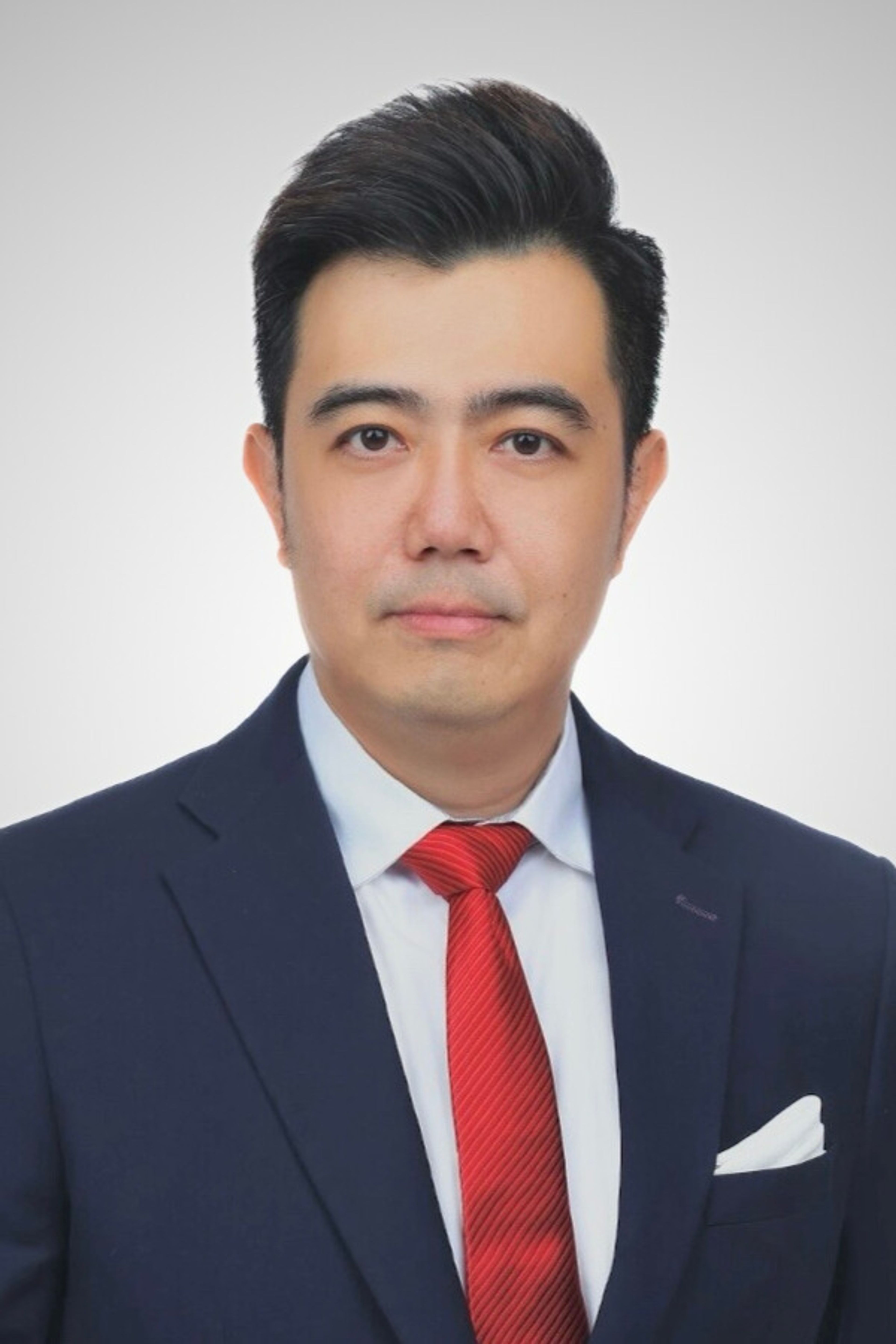 Portrait of Gavin Lim, Managing Director AXTech APAC at AXTech.