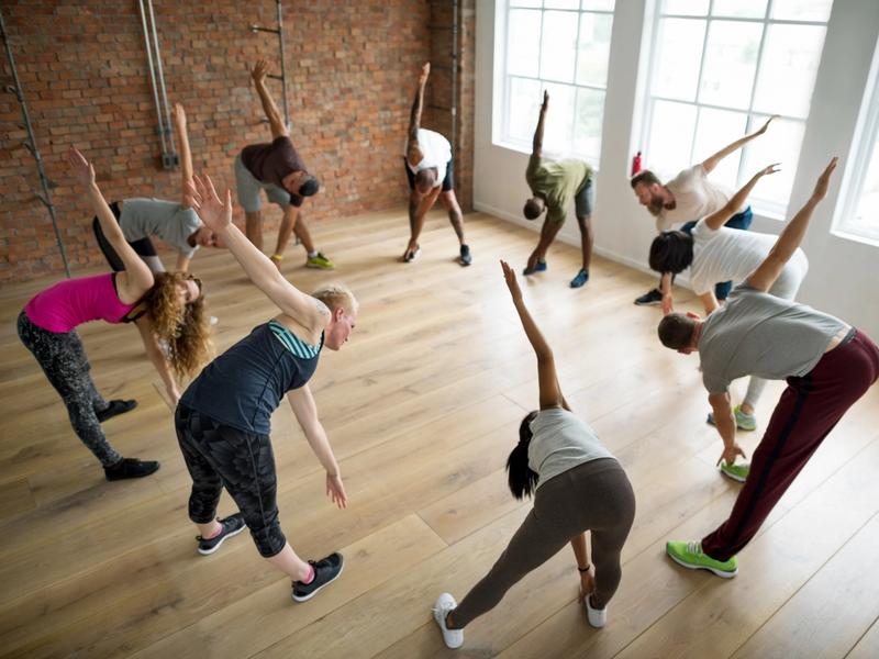 Signs Your Group Fitness Class Is Holding Back Your Strength