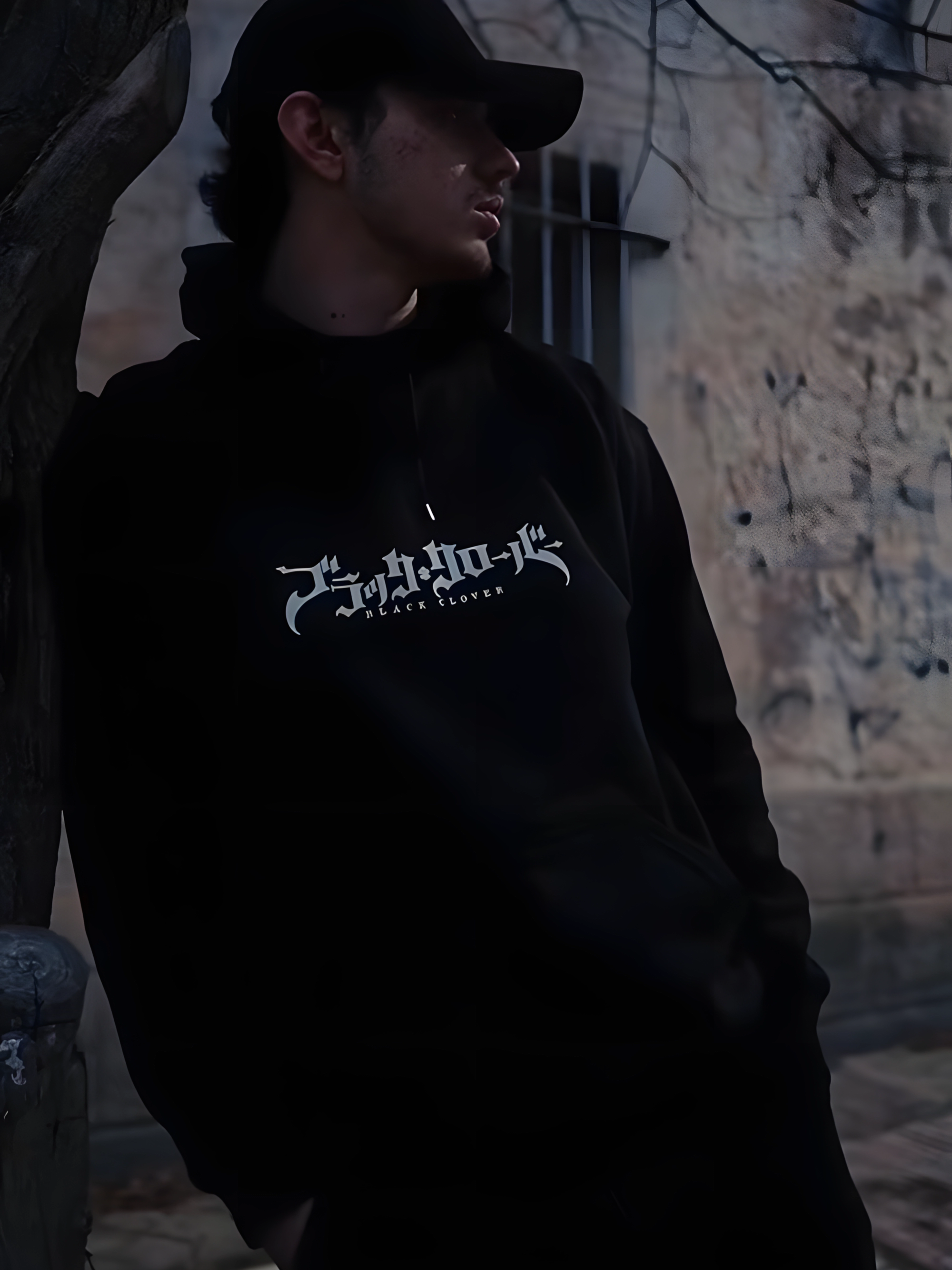 BLACK CLOVER PREMIUM OVERSIZED - BLACK HOODIE view 3