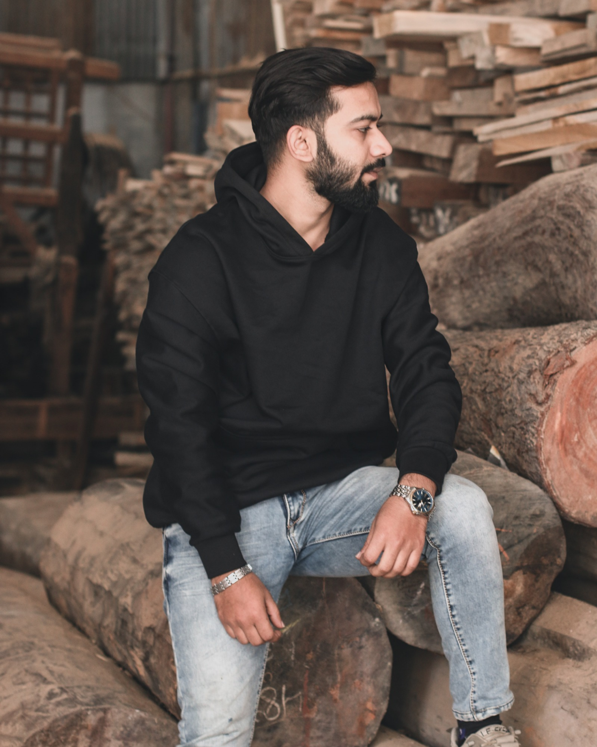 Oversize Hoodie - Black view 4