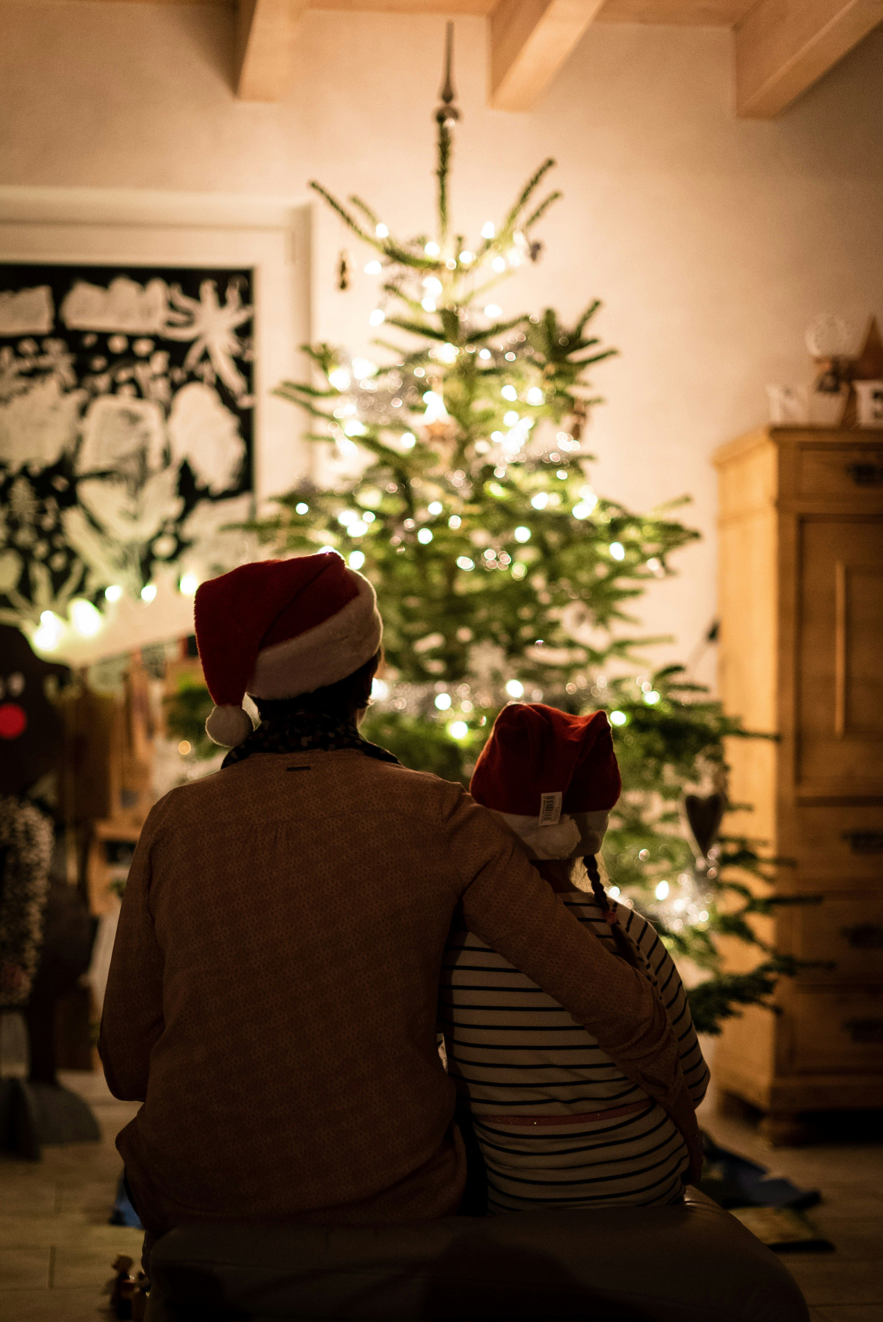 dysfunctional family during the holidays, christmas, and Hanukkah