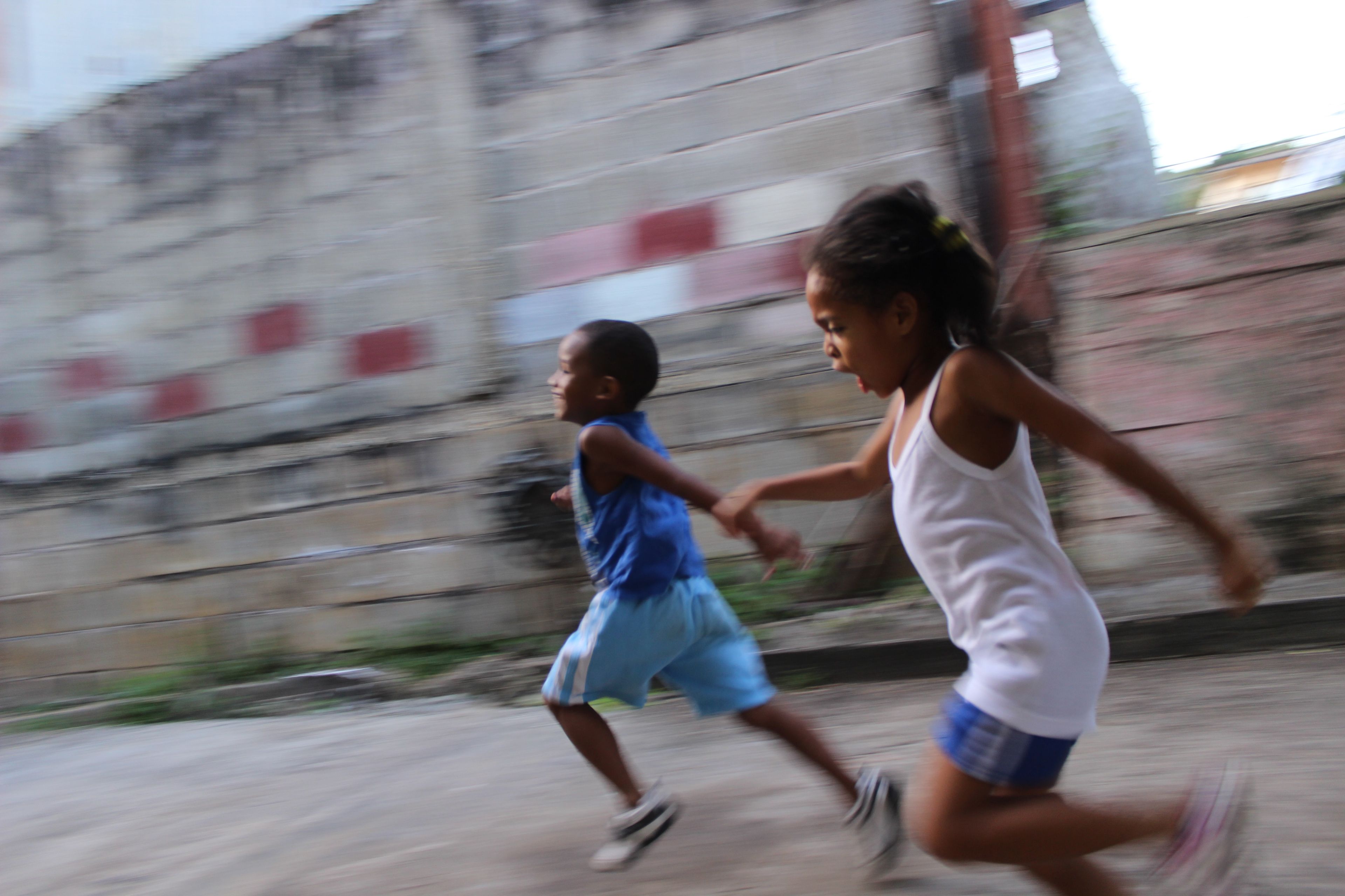 Siblings running