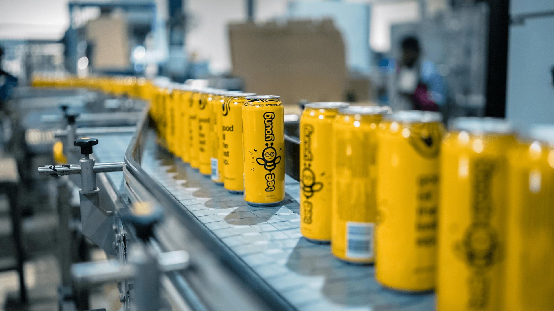 Dosen- und Glasabfüllanlagen bei VVS Breweries