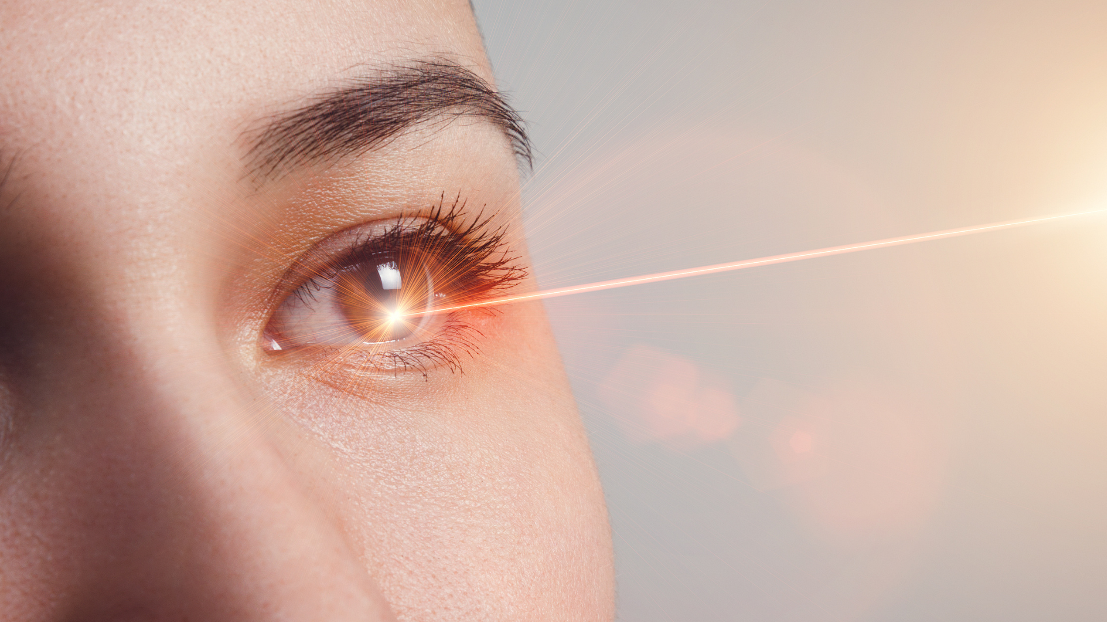 How to Choose the Best Eye Clinic for Laser Eye Surgery