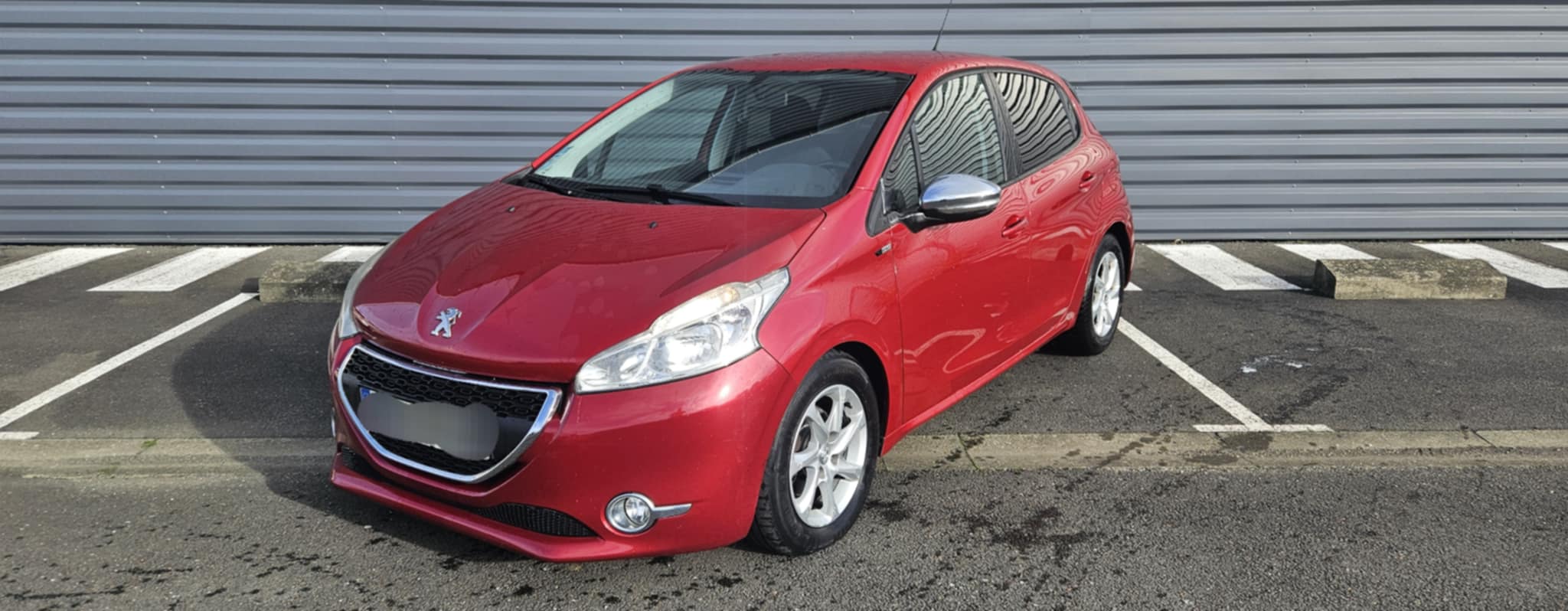 Peugeot - 208 Style 1.6 HDi