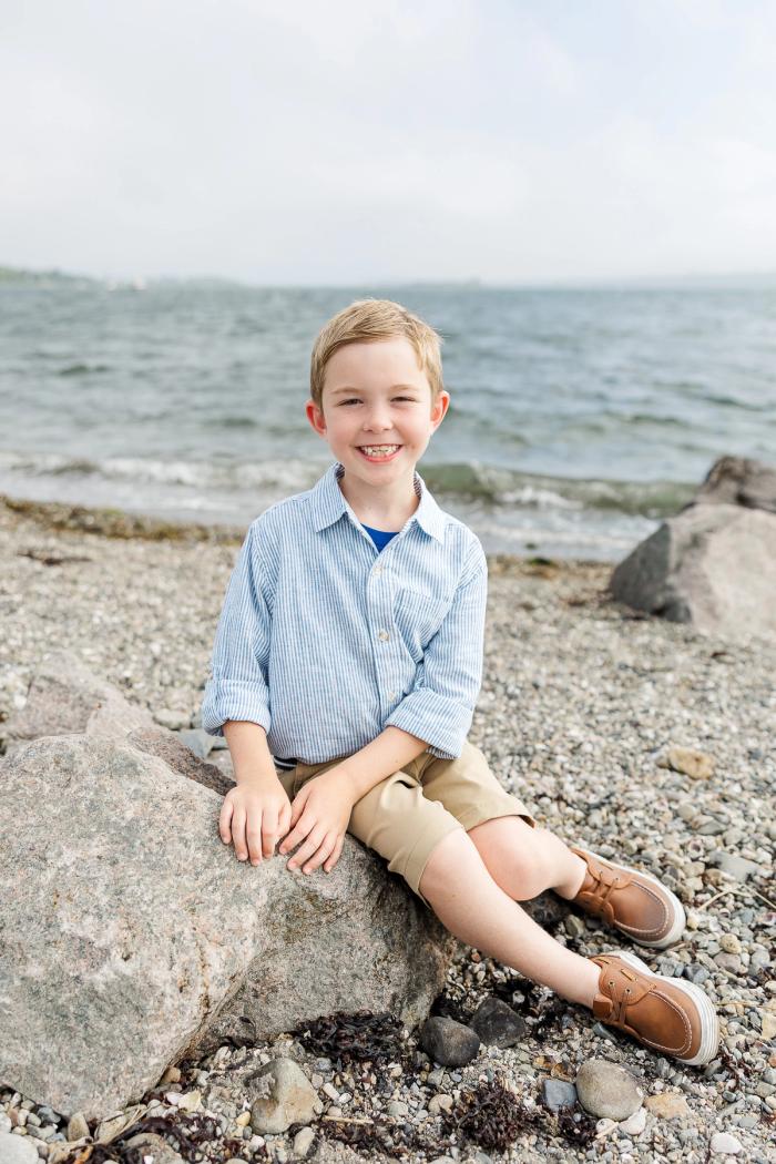 Hetu family beach summer portrait session at Seapowet and Fogland in Tiverton, RI — Lorie-Lyn Photography