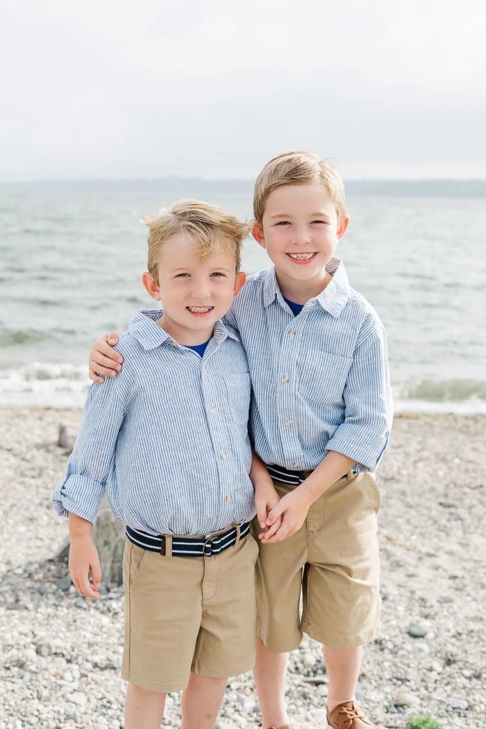 Hetu family beach summer portrait session at Seapowet and Fogland in Tiverton, RI — Lorie-Lyn Photography
