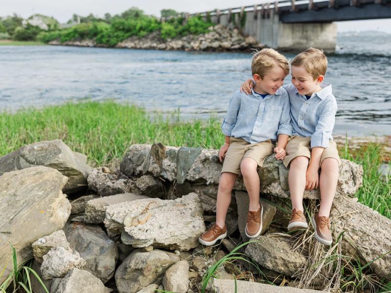 Natural light family portrait session