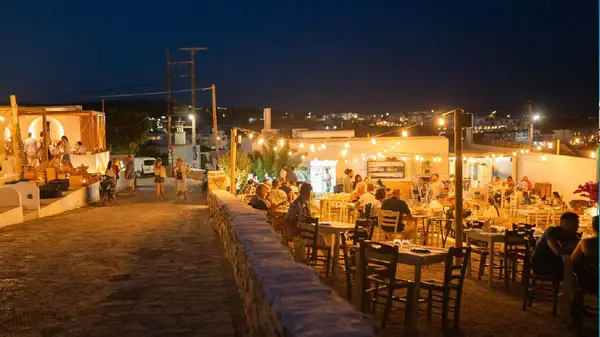 Restaurants at night in Koufonisia