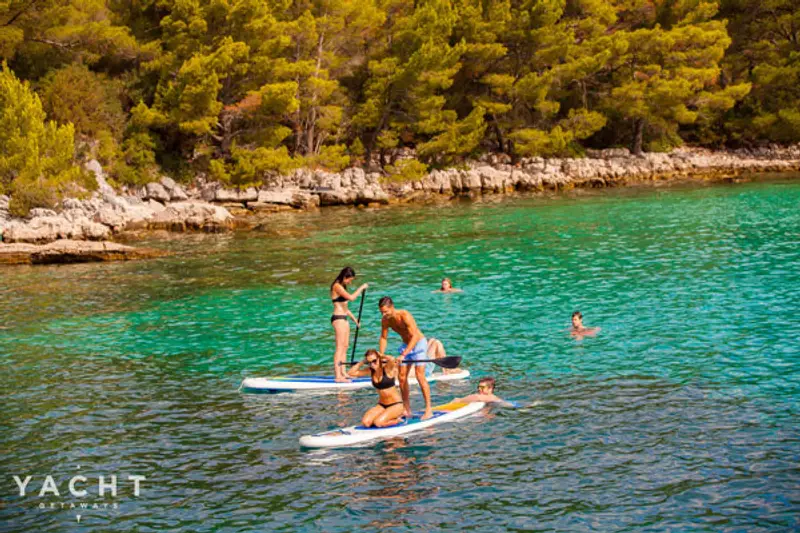 Sailing Greece - Island beaches to kick back and relax on