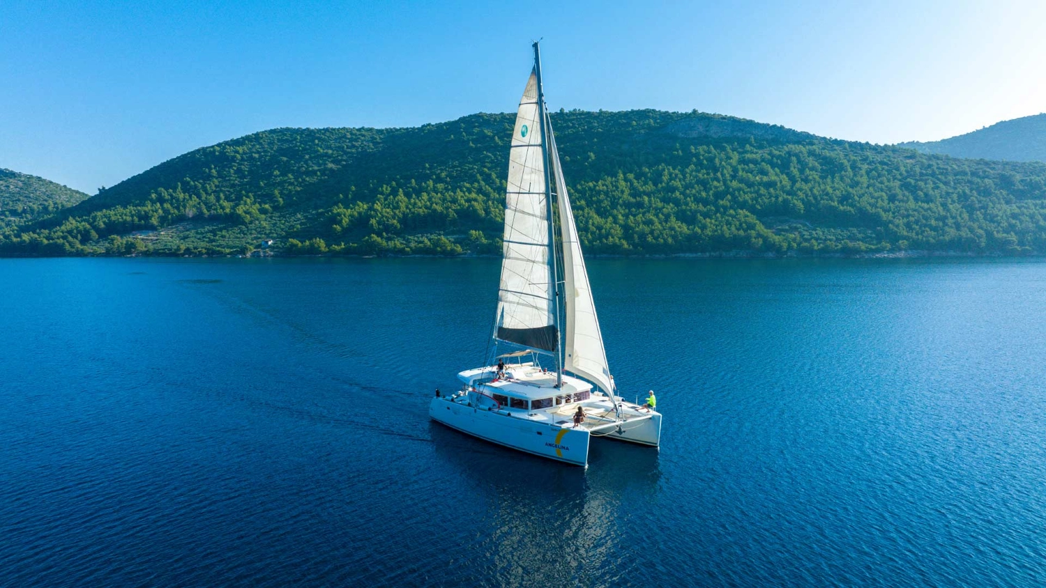 Yacht Getaways catamaran sailing in Croatia