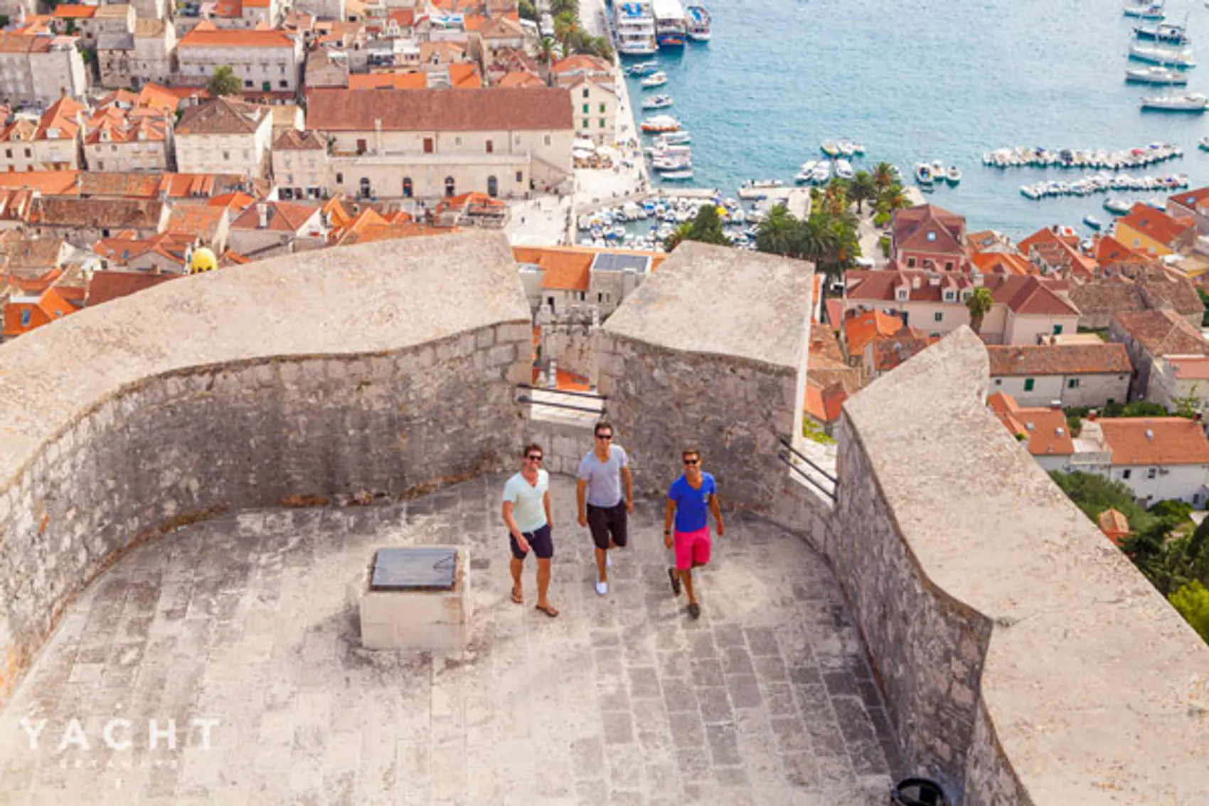 Greek sailing trips - See historic settlements