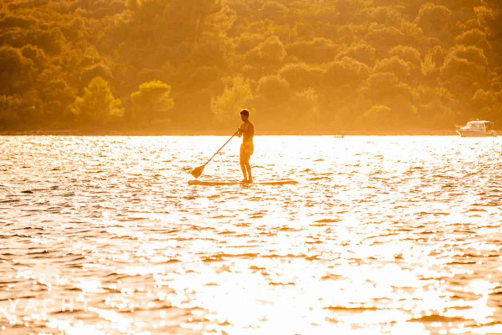 Greek city breaks by boat - Explore Athens and the surrounding coast