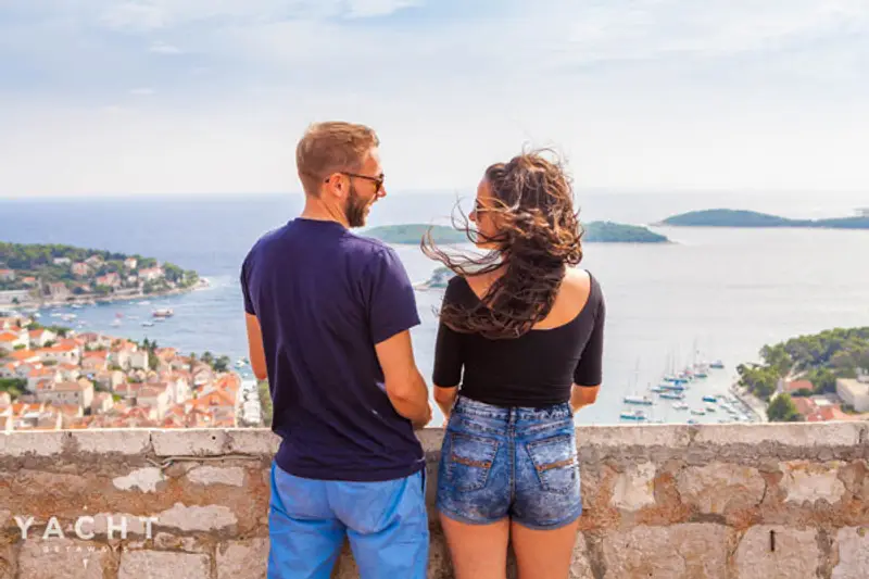 private-greece-sailing-yacht-getaways-046