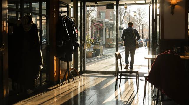 Restaurant repeat customers: why don't guests come back?