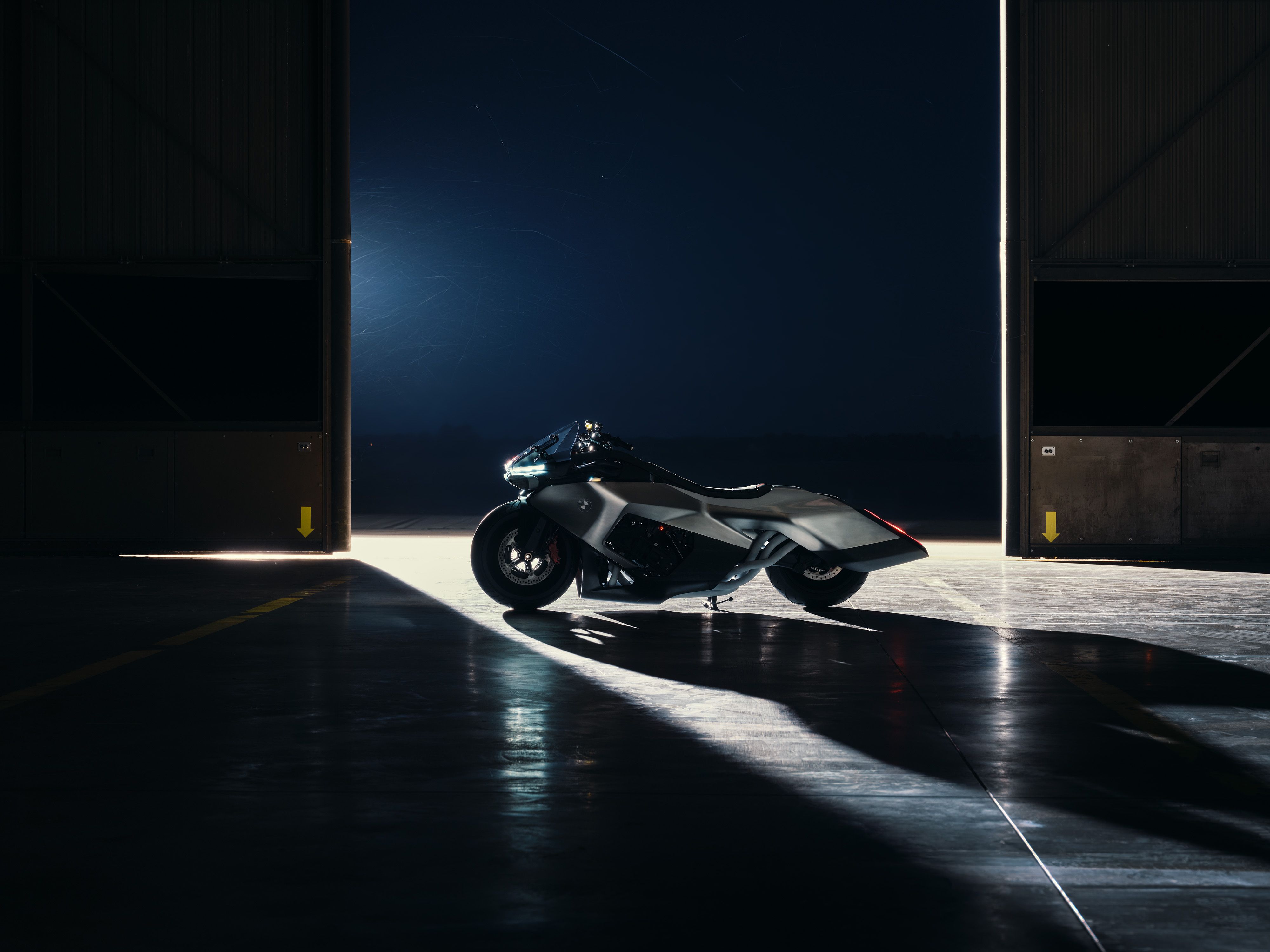BMW Motorrad Vision K18: así imagina BMW el futuro de las motocicletas touring 2