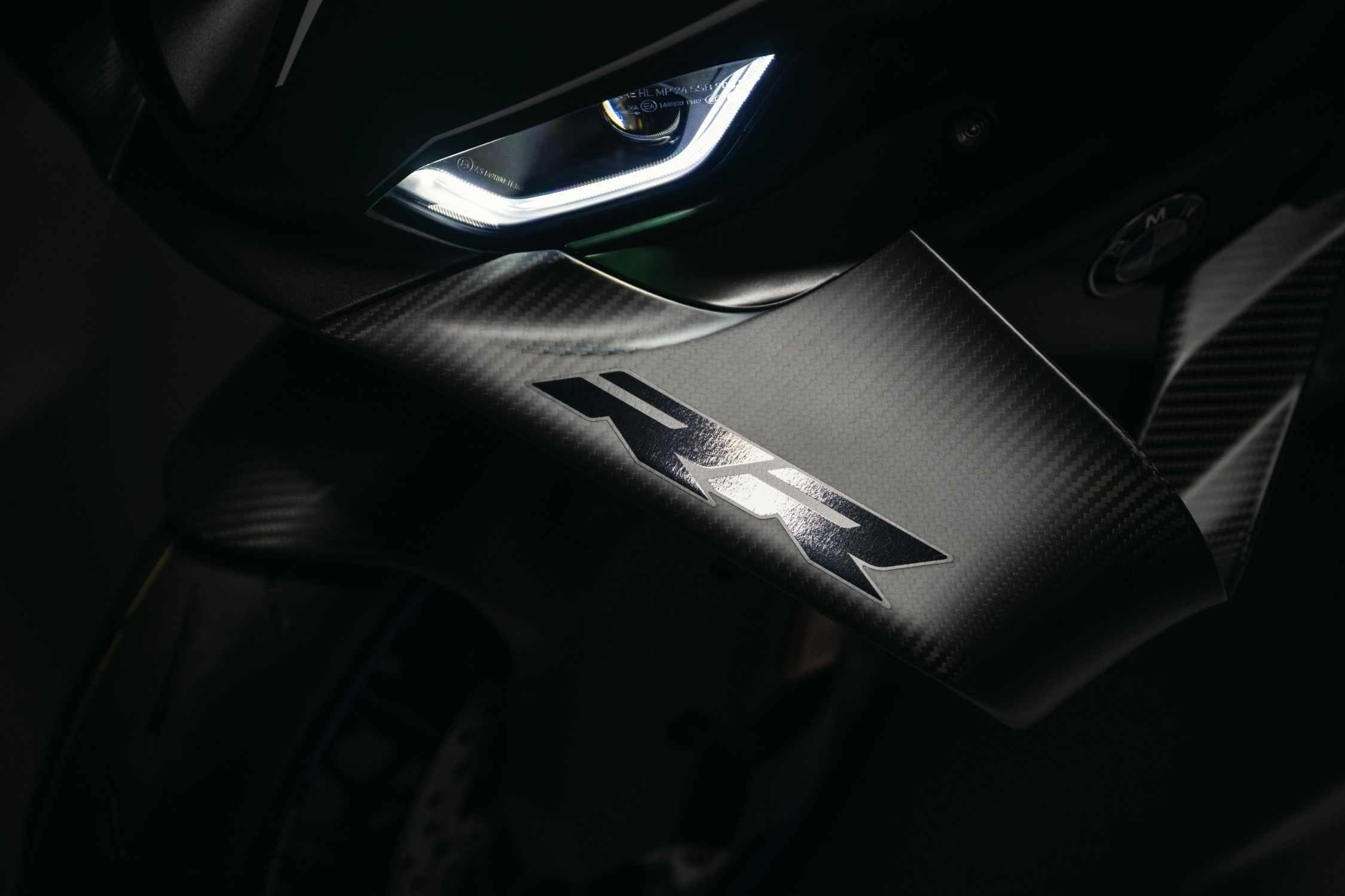 BMW M 1000 RR Isle of Man TT: una superbike creada para honrar la carrera más peligrosa del planeta 10