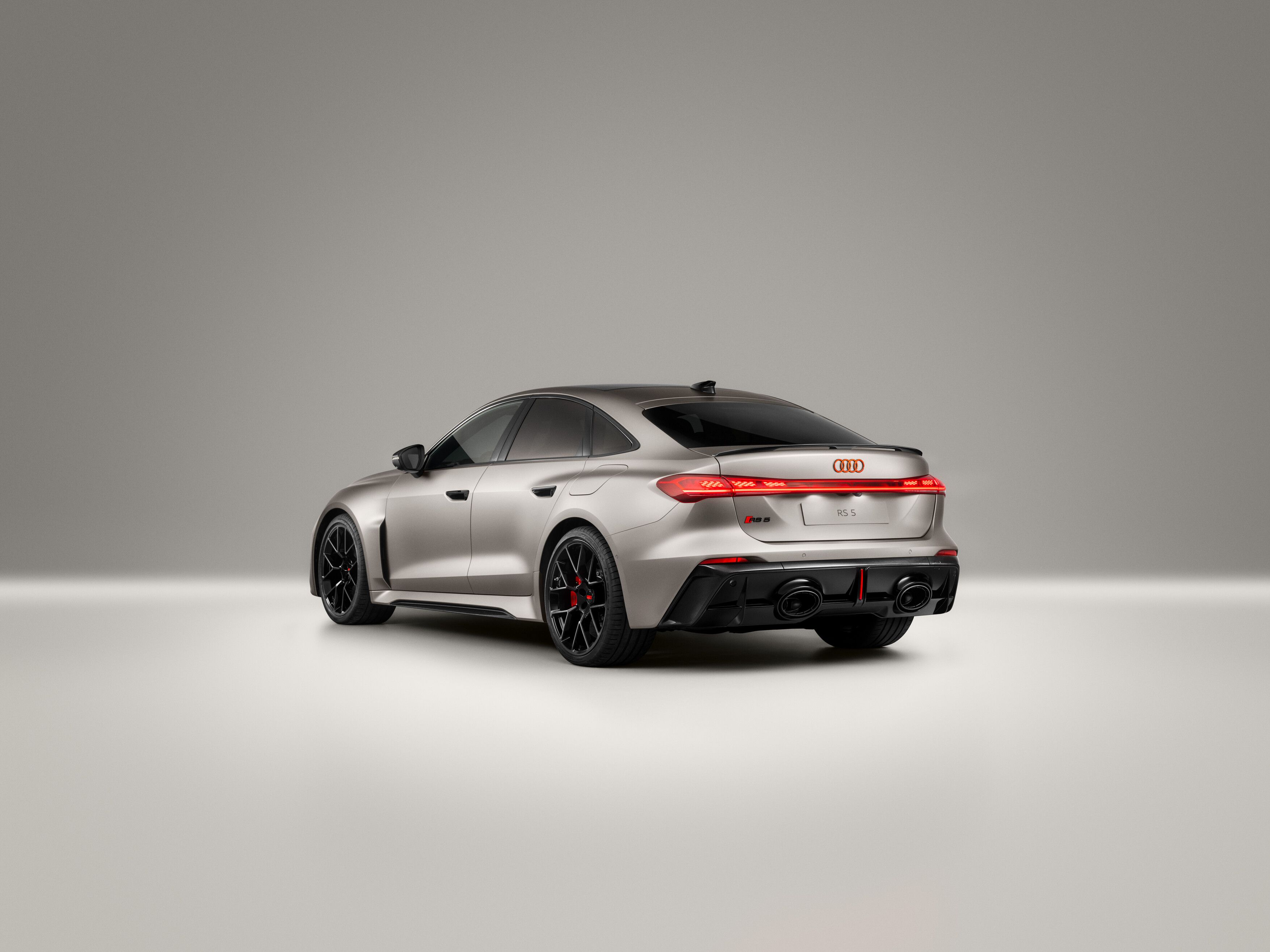 Audi transforma el RS 5 en una carta de presentación para su llegada a Fórmula 1 3