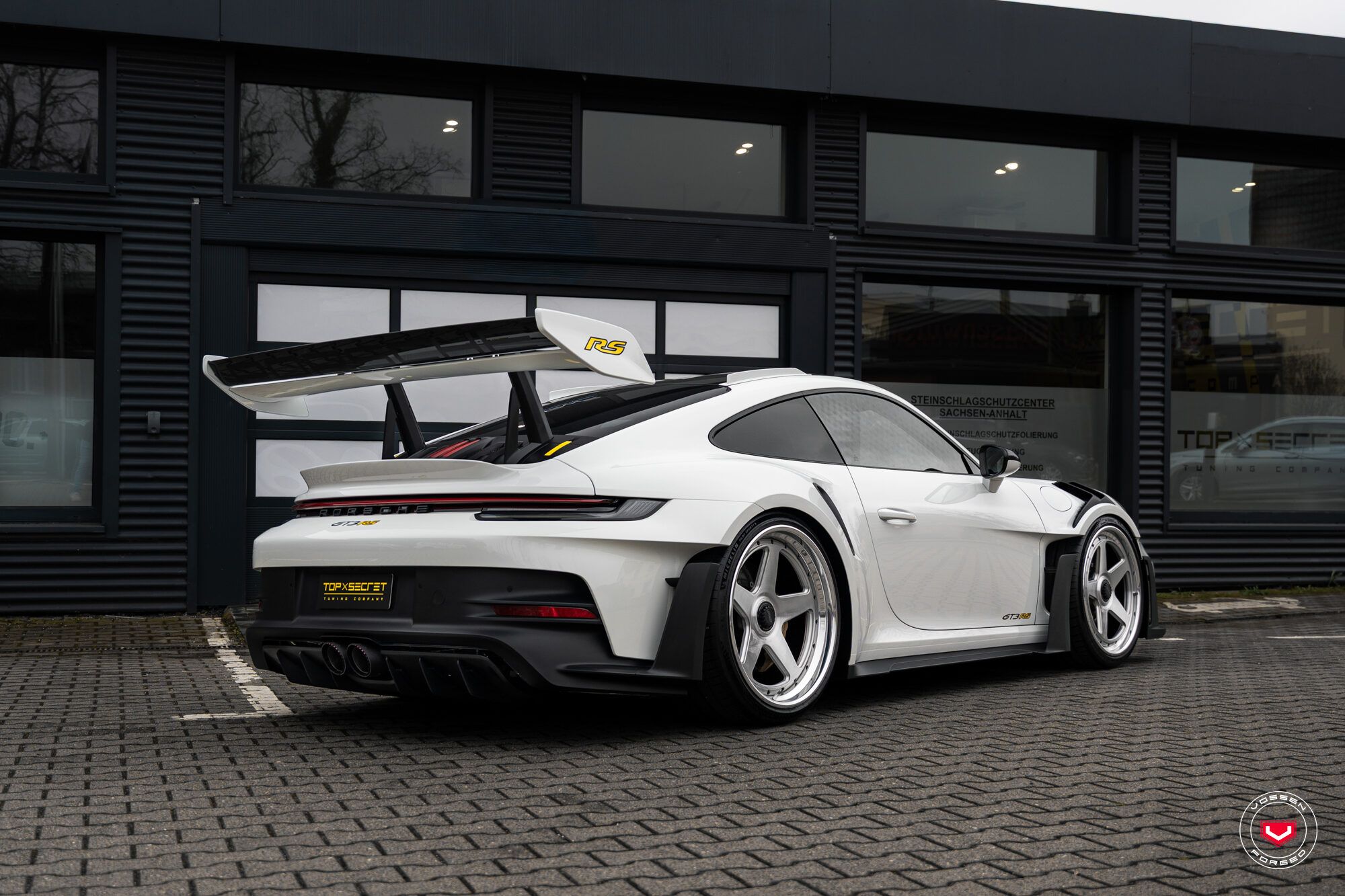 Vossen expande su operación 3