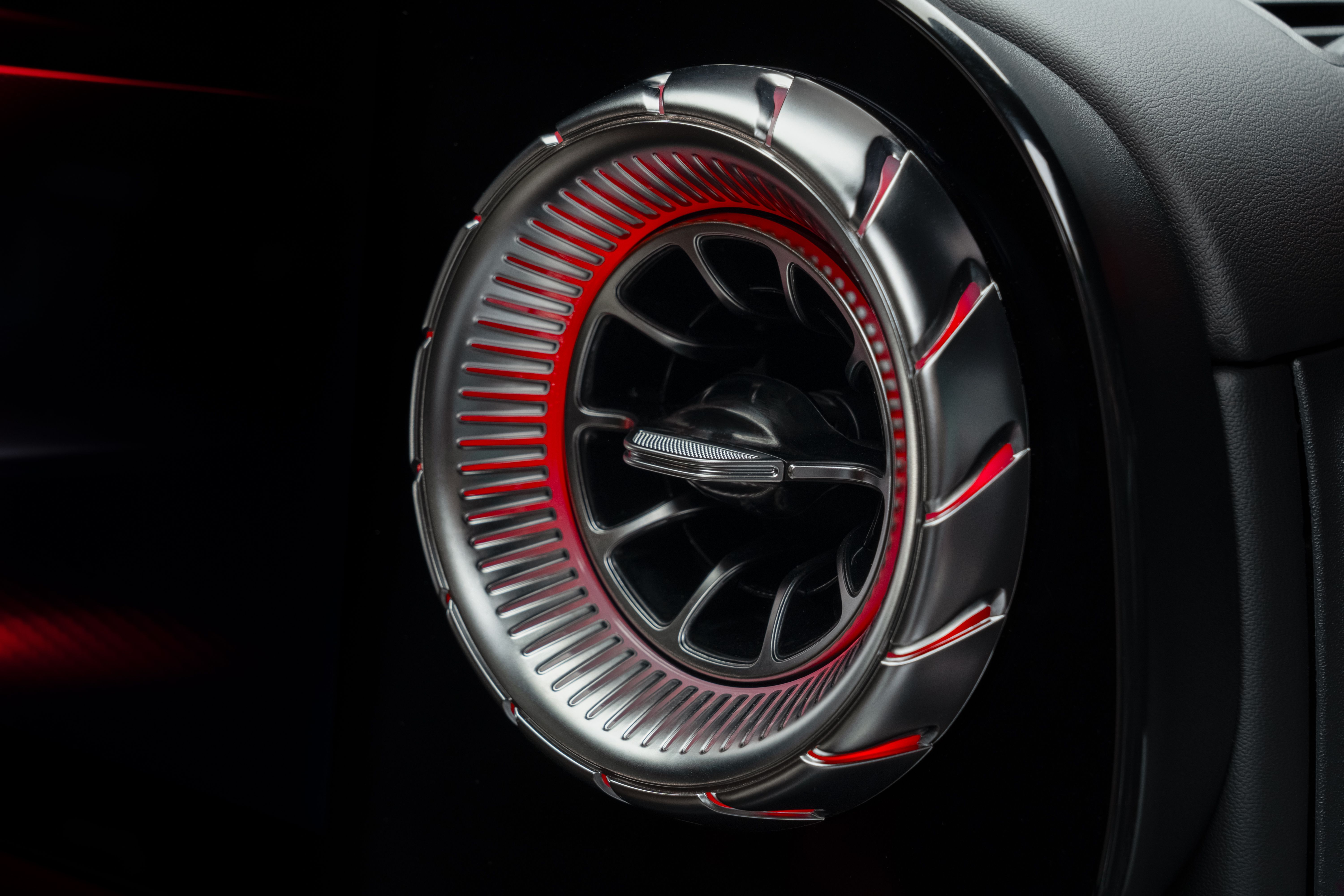 Mercedes-AMG entra oficialmente a la era eléctrica con su modelo más potente hasta la fecha 11