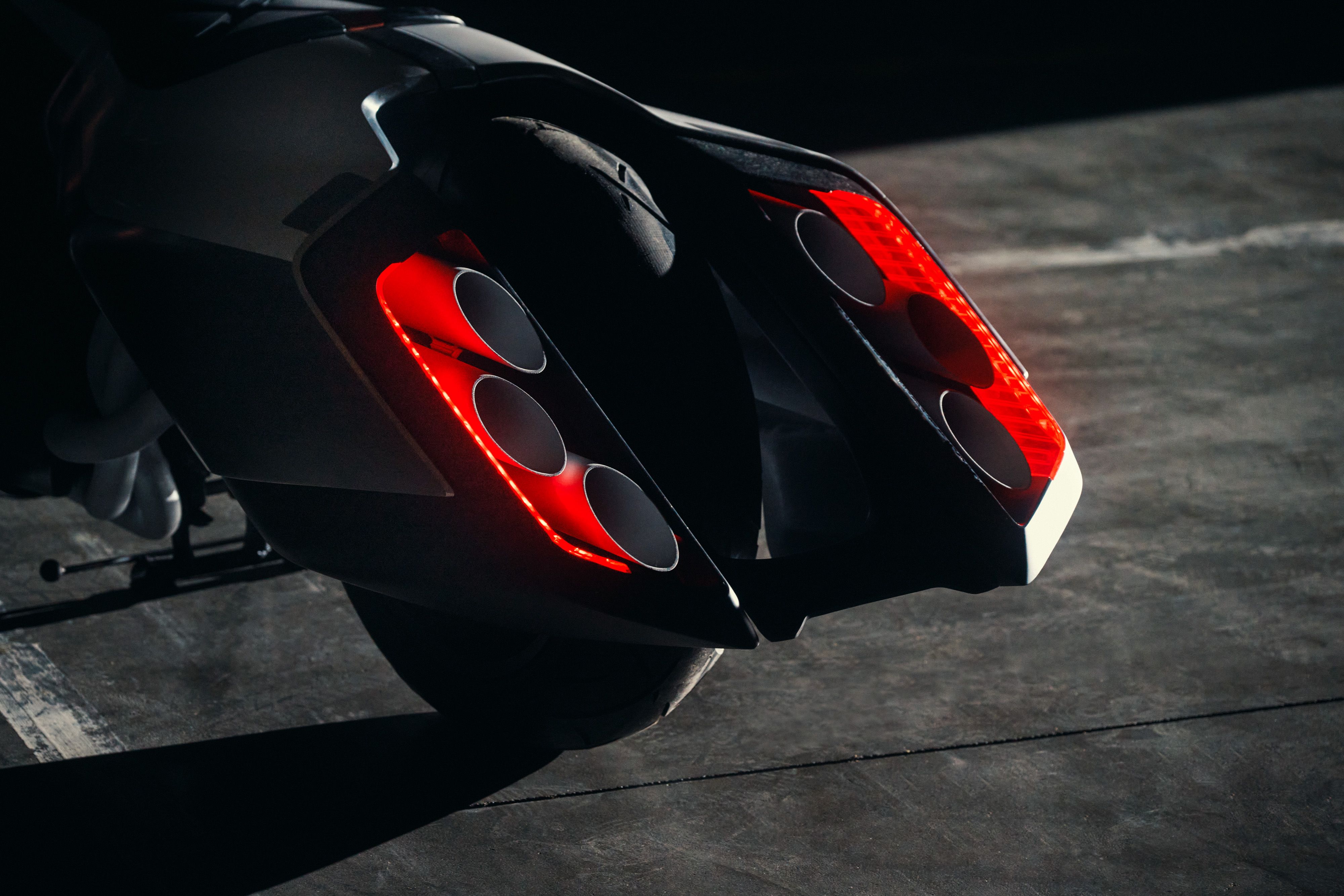 BMW Motorrad Vision K18: así imagina BMW el futuro de las motocicletas touring 7