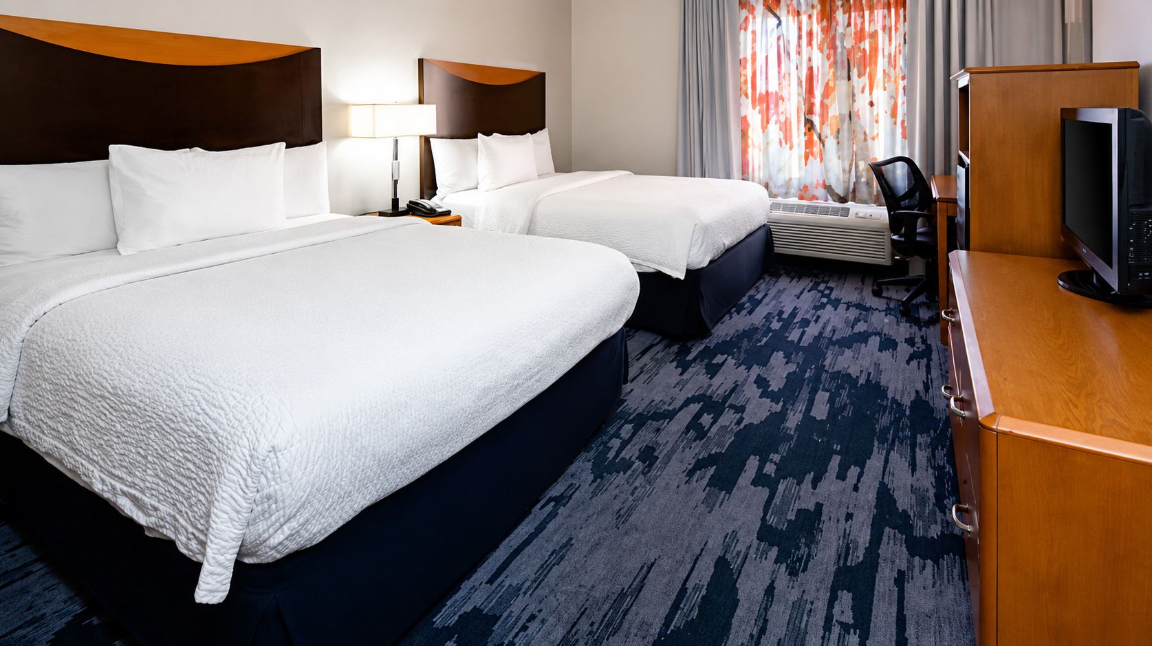 Interior double room at Fairfield by Marriott Inn & Suites Seattle Bremerton