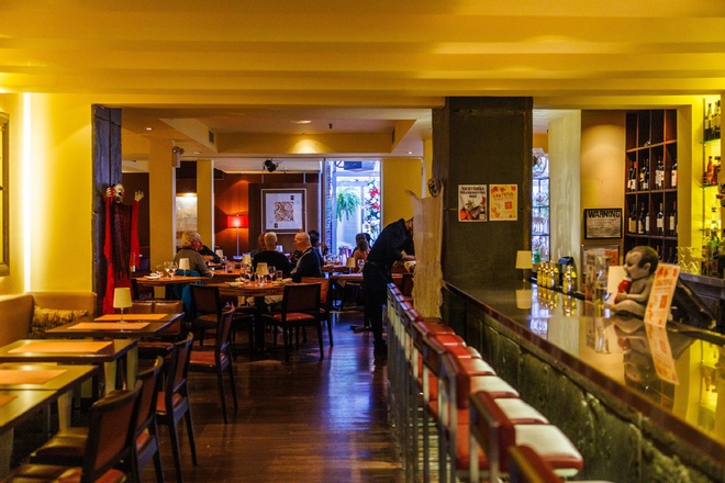 325 West 51st Street