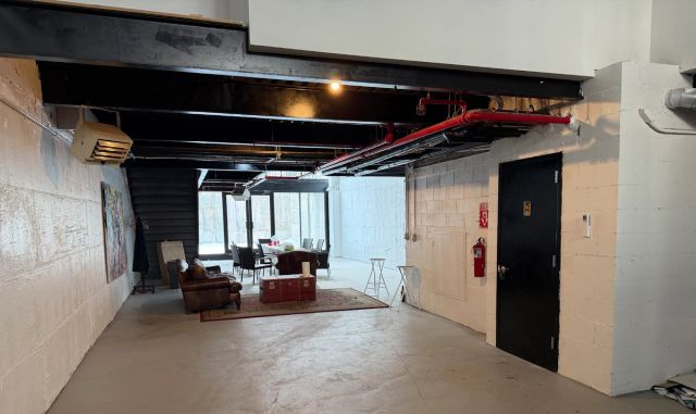 186 Greenpoint Avenue