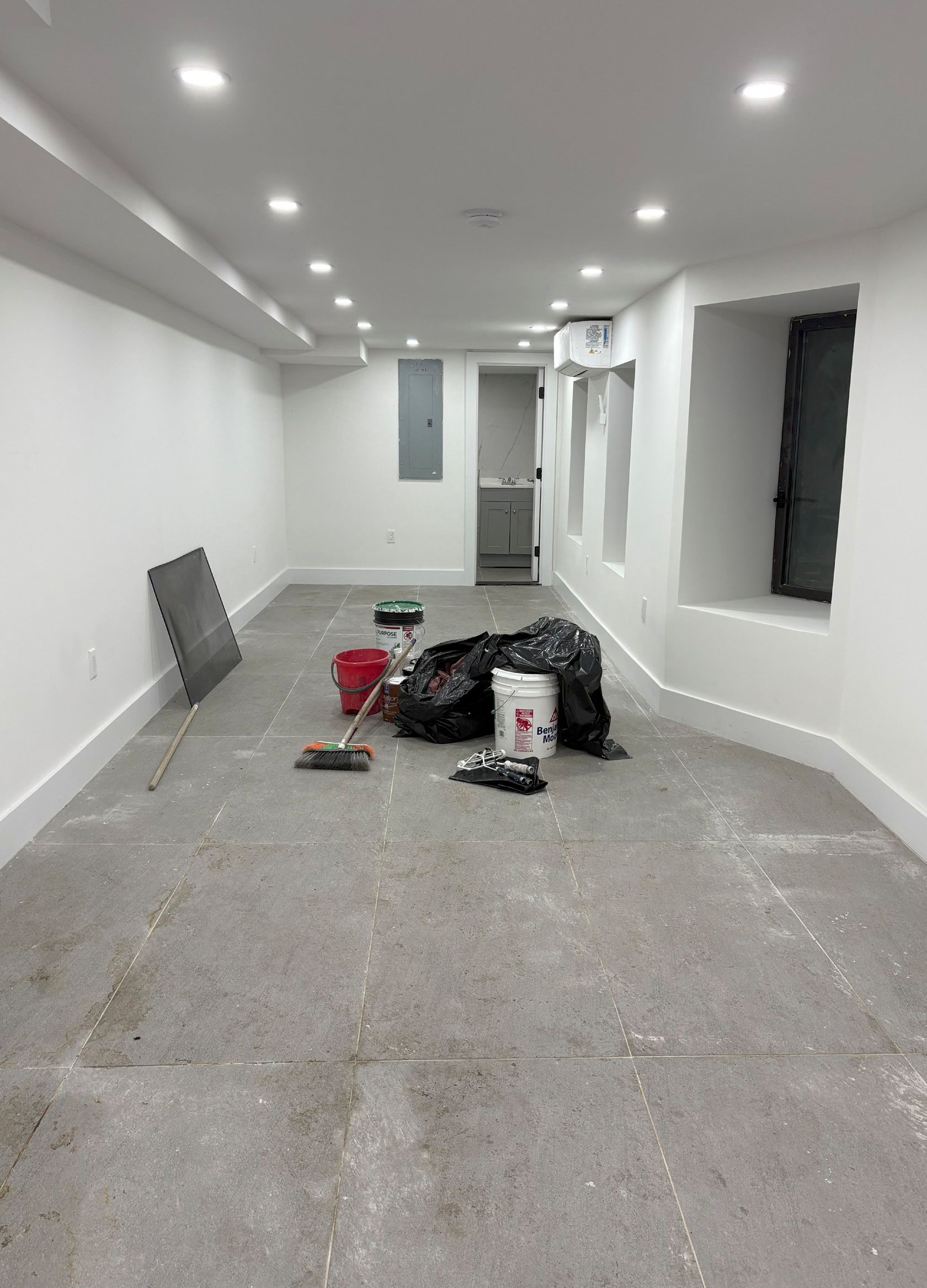 452 West 36th Street