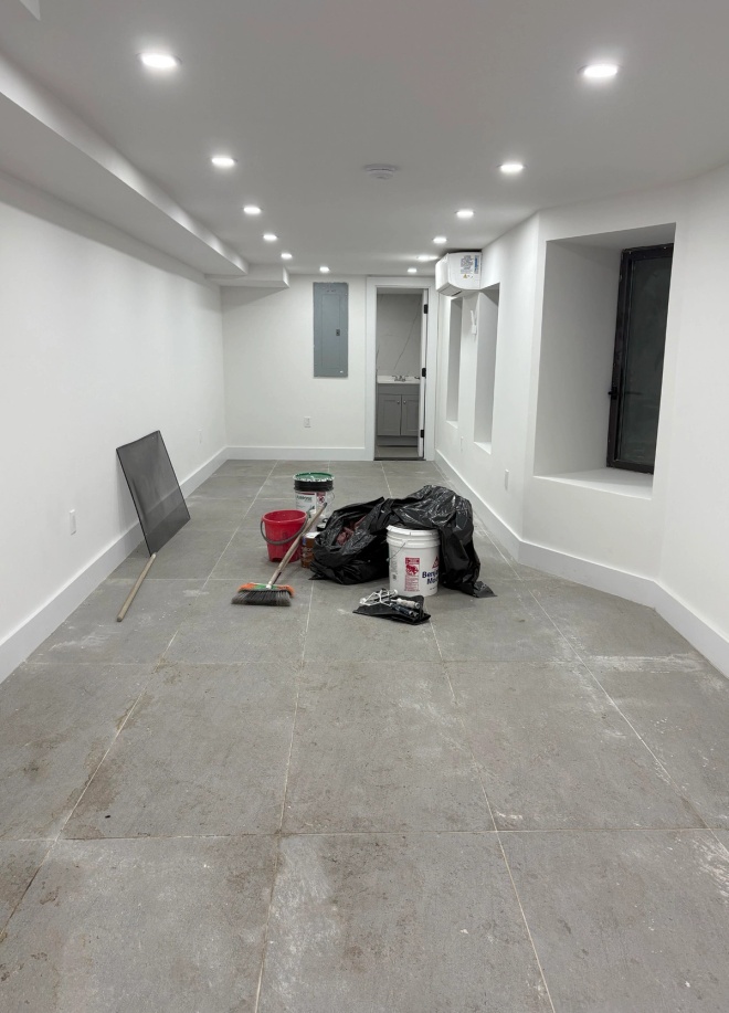 452 West 36th Street