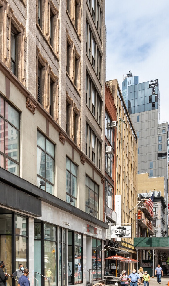 Photo of 220 East 23rd Street