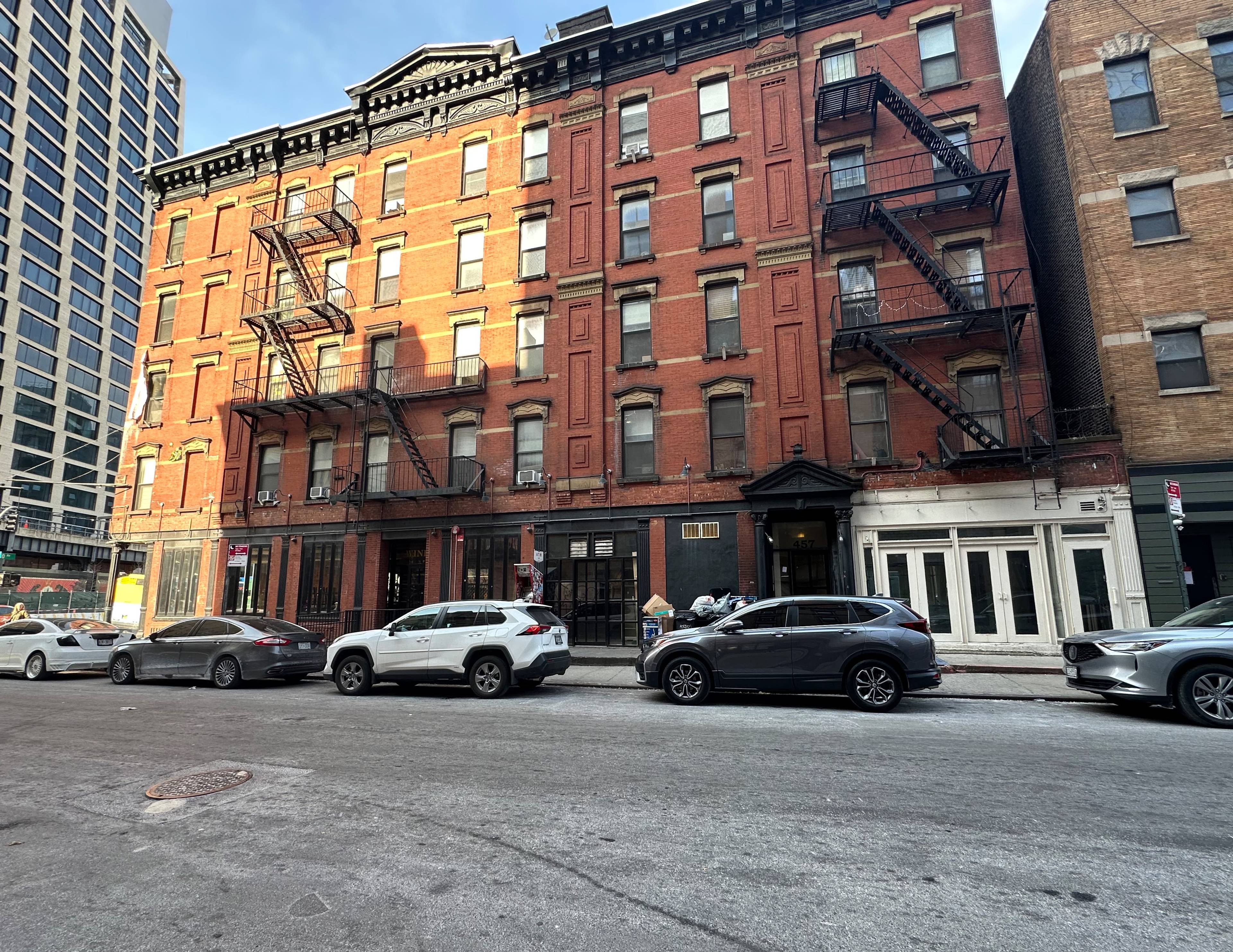 114 Tenth Avenue