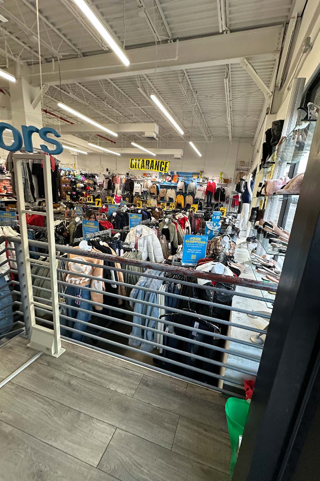 571 East 138th Street