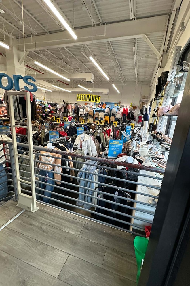 571 East 138th Street