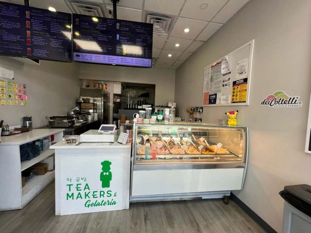 31-89 Steinway Street