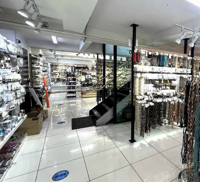 Photo of 1216 Broadway