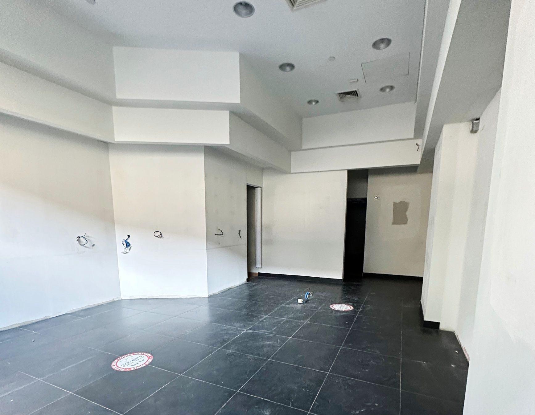 Photo of 830 Third Avenue